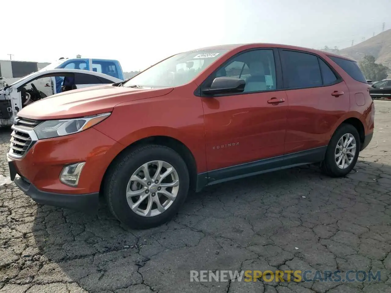 1 Photograph of a damaged car 2GNAXHEV7L6197285 CHEVROLET EQUINOX 2020