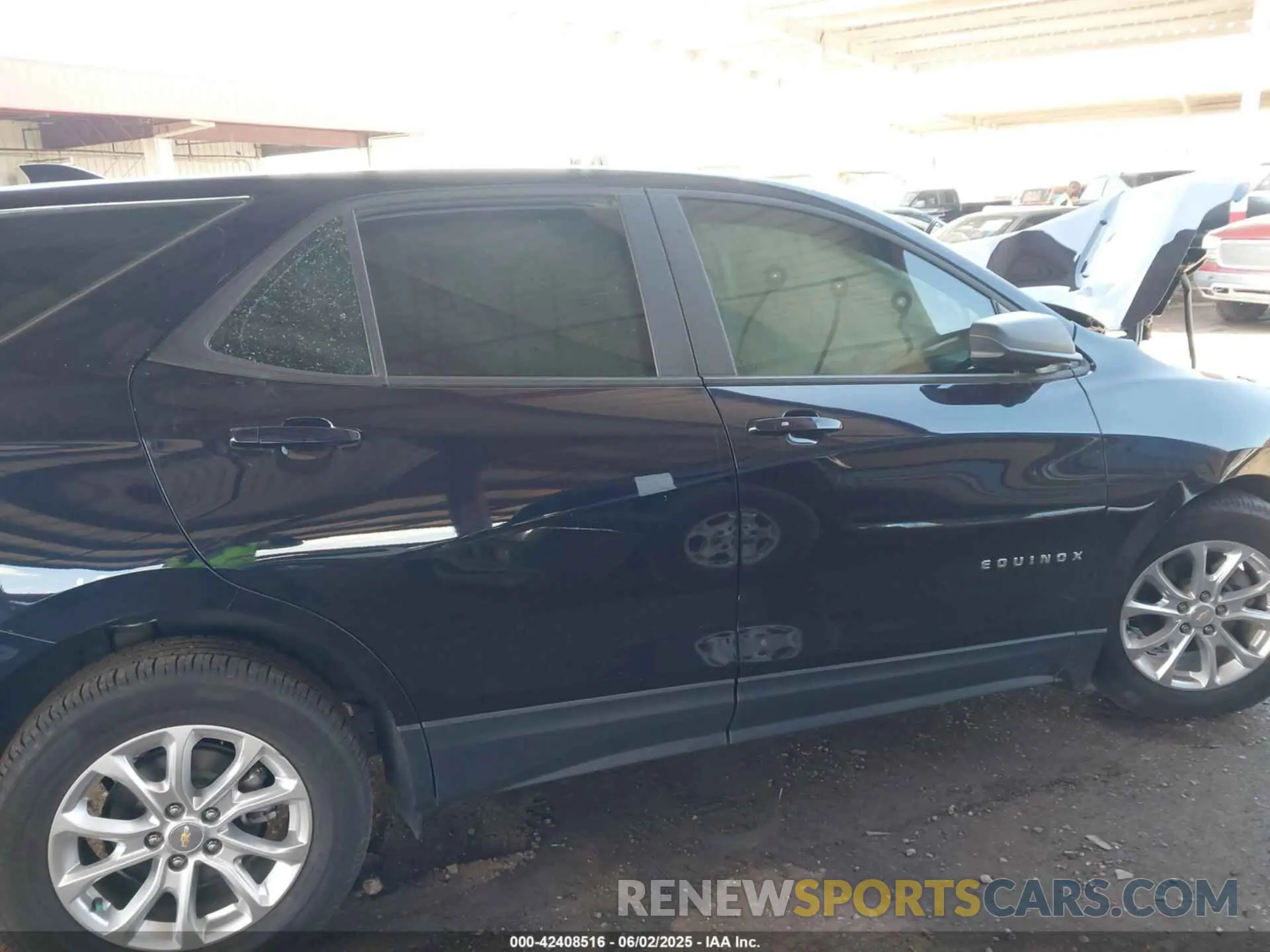 12 Photograph of a damaged car 2GNAXHEV7L6212500 CHEVROLET EQUINOX 2020