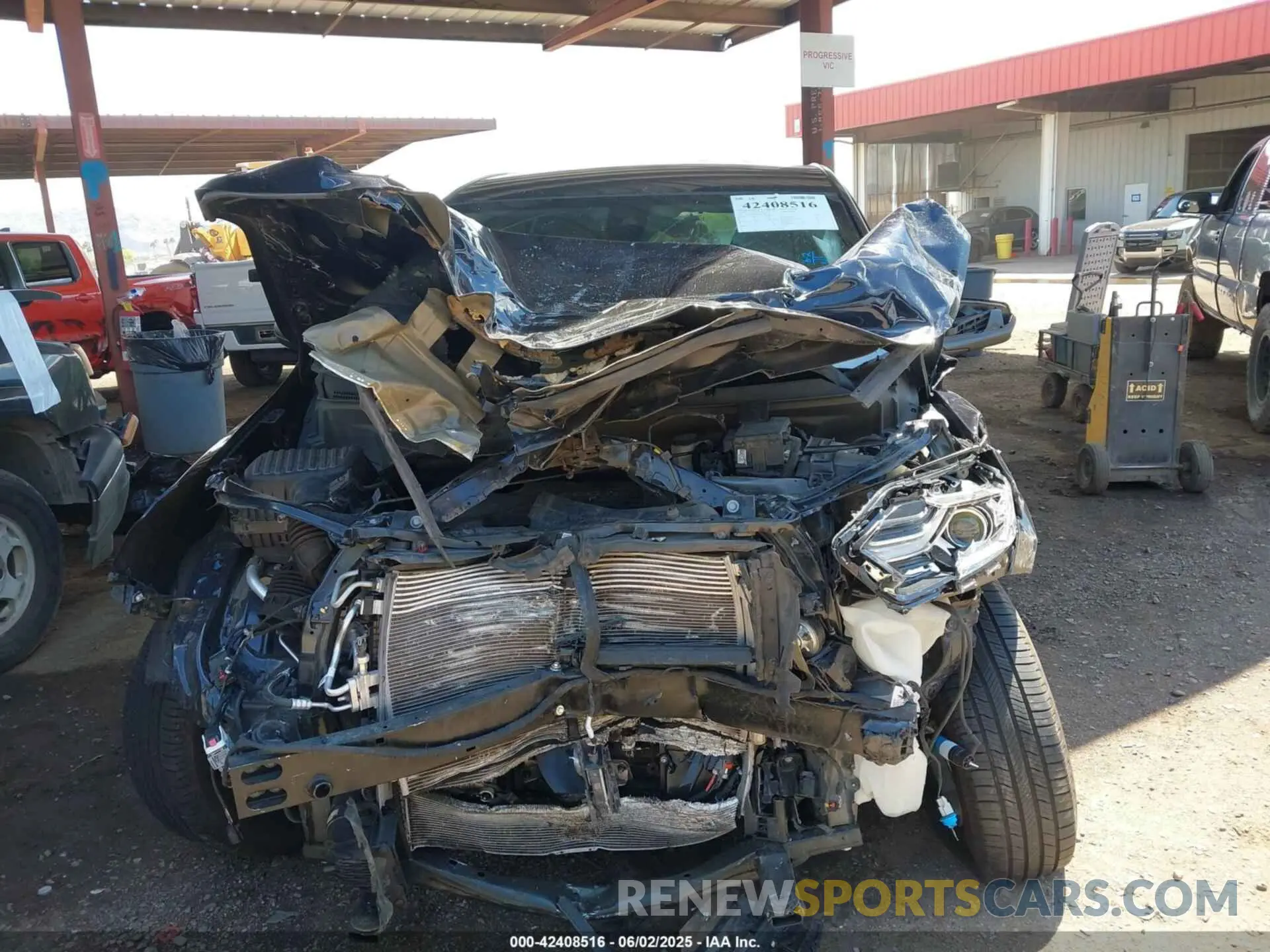 6 Photograph of a damaged car 2GNAXHEV7L6212500 CHEVROLET EQUINOX 2020