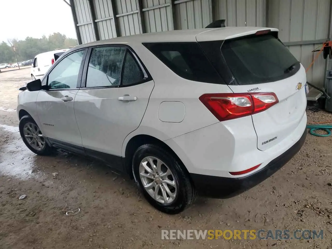 2 Photograph of a damaged car 2GNAXHEV8L6111384 CHEVROLET EQUINOX 2020