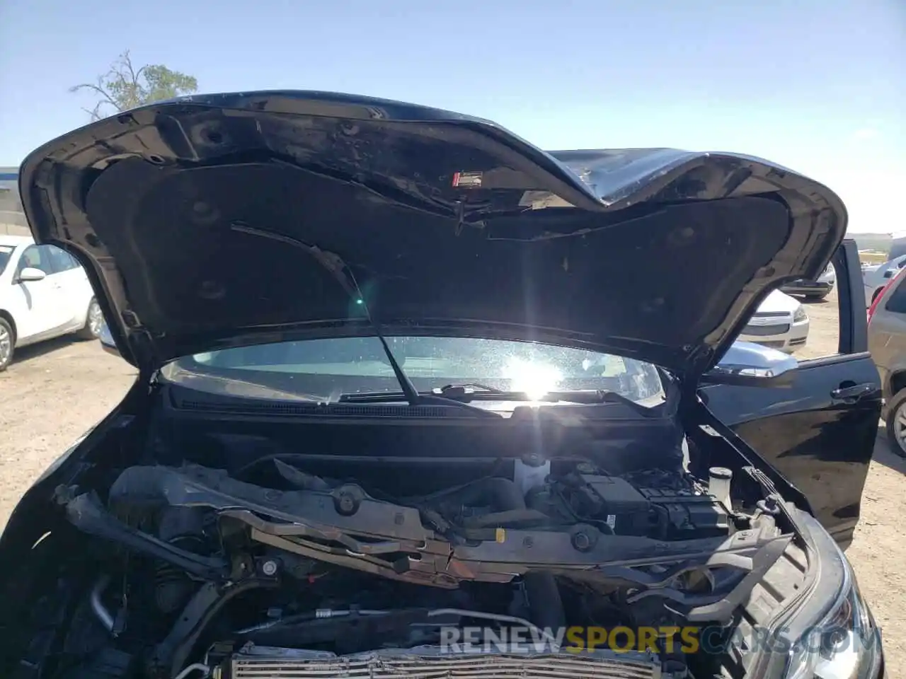 11 Photograph of a damaged car 2GNAXHEV8L6176171 CHEVROLET EQUINOX 2020