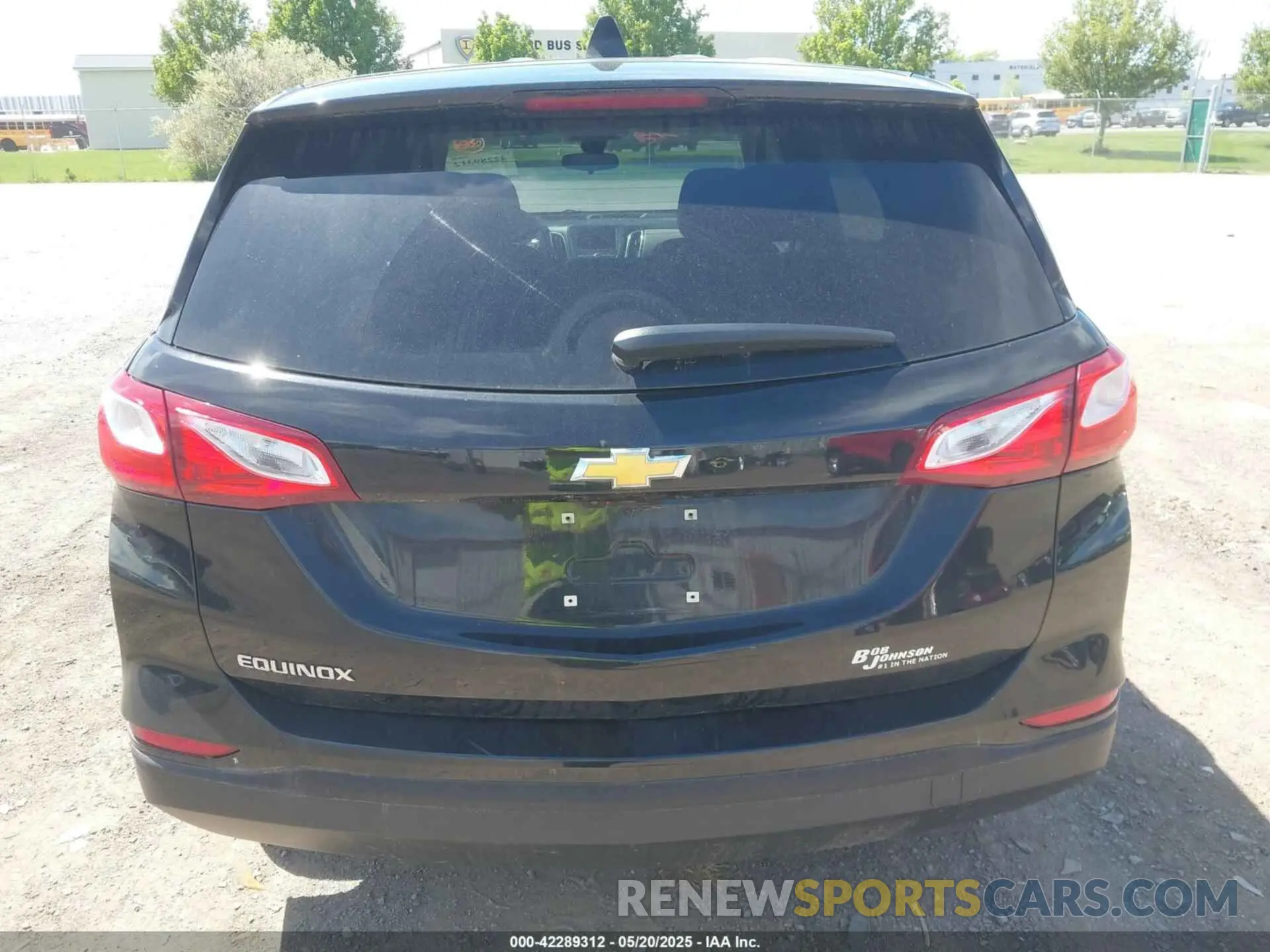 16 Photograph of a damaged car 2GNAXHEV9L6131692 CHEVROLET EQUINOX 2020
