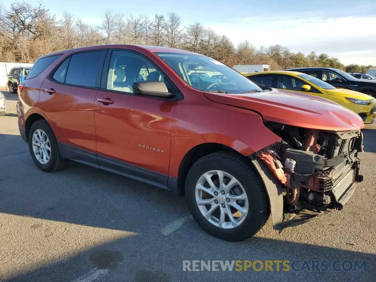4 Photograph of a damaged car 2GNAXHEV9L6150551 CHEVROLET EQUINOX 2020