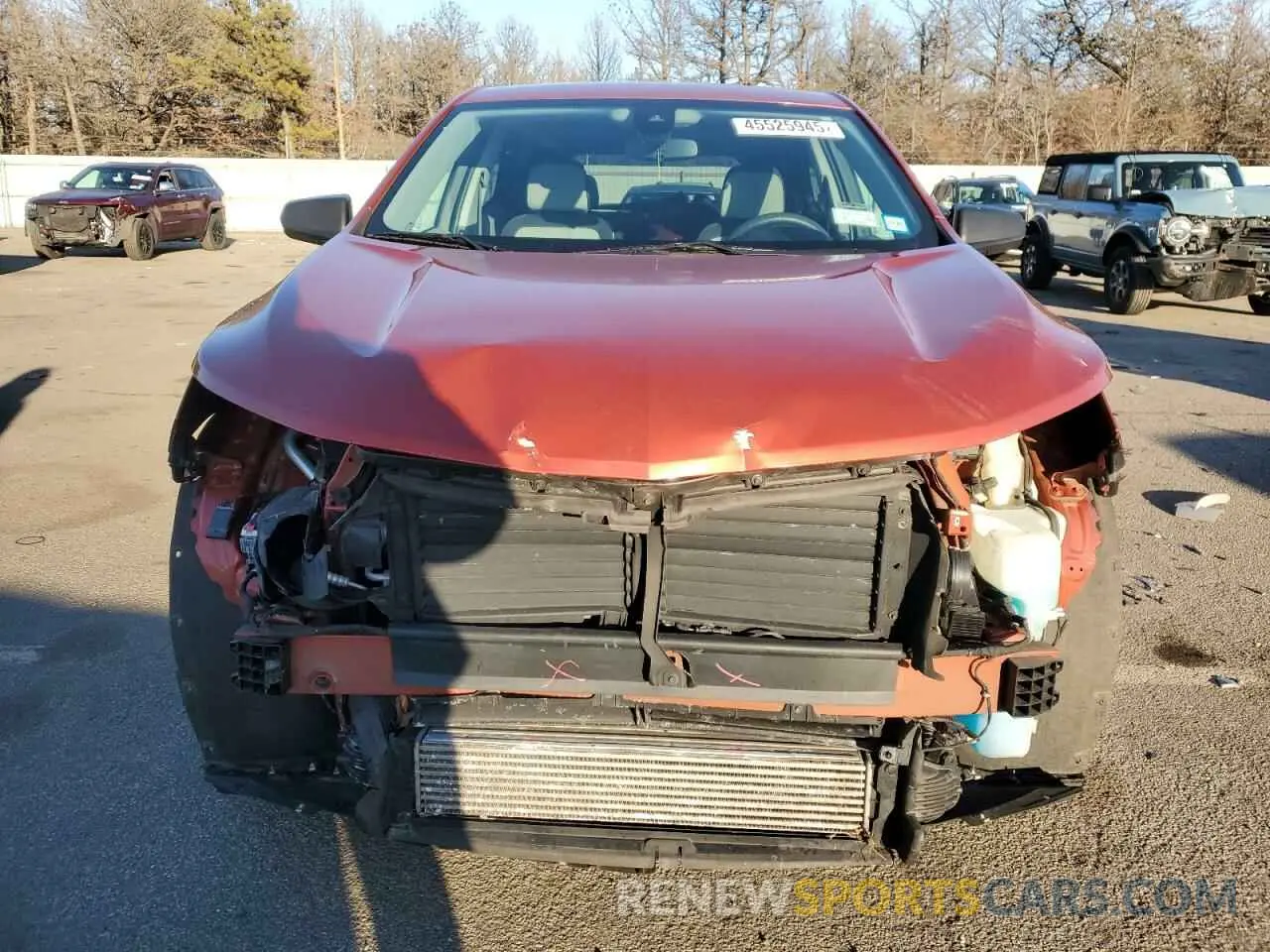 5 Photograph of a damaged car 2GNAXHEV9L6150551 CHEVROLET EQUINOX 2020