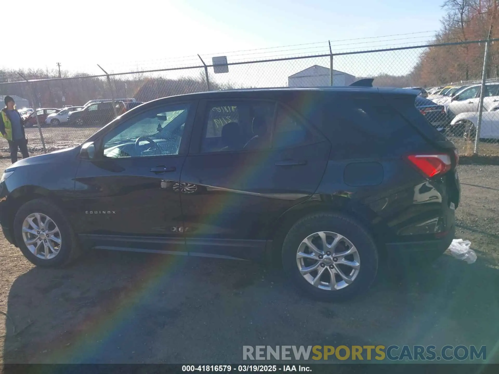 14 Photograph of a damaged car 2GNAXHEV9L6151229 CHEVROLET EQUINOX 2020