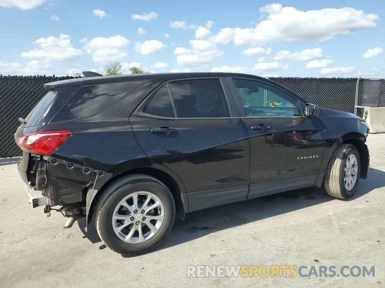 3 Photograph of a damaged car 2GNAXHEV9L6208318 CHEVROLET EQUINOX 2020