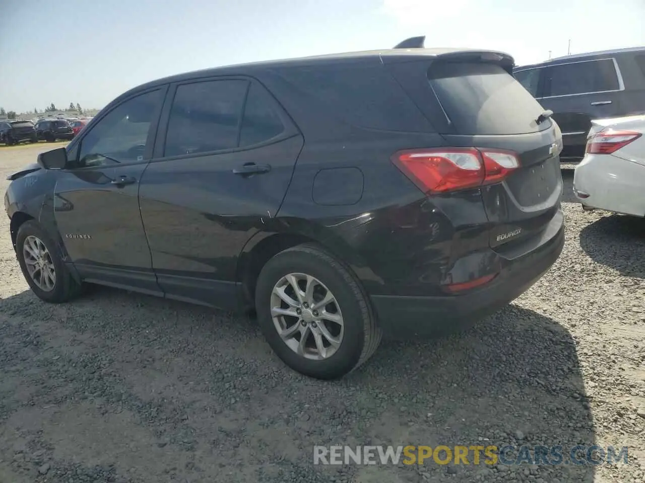 2 Photograph of a damaged car 2GNAXHEVXL6117462 CHEVROLET EQUINOX 2020