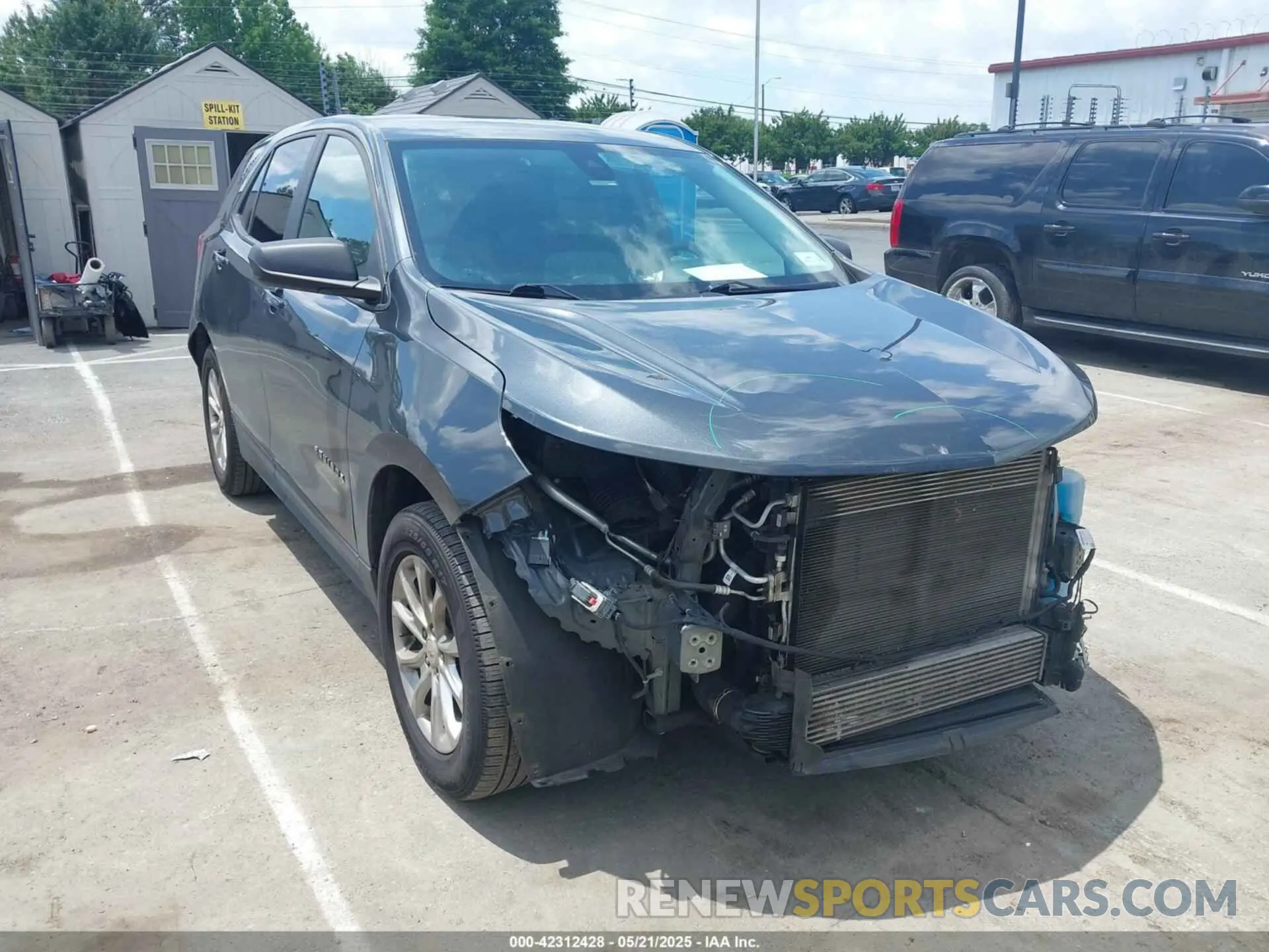 1 Photograph of a damaged car 2GNAXHEVXL6265465 CHEVROLET EQUINOX 2020