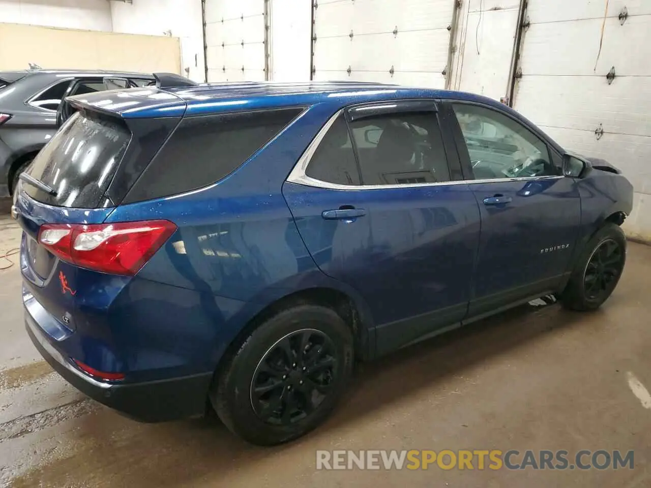 3 Photograph of a damaged car 2GNAXJEV0L6106350 CHEVROLET EQUINOX 2020