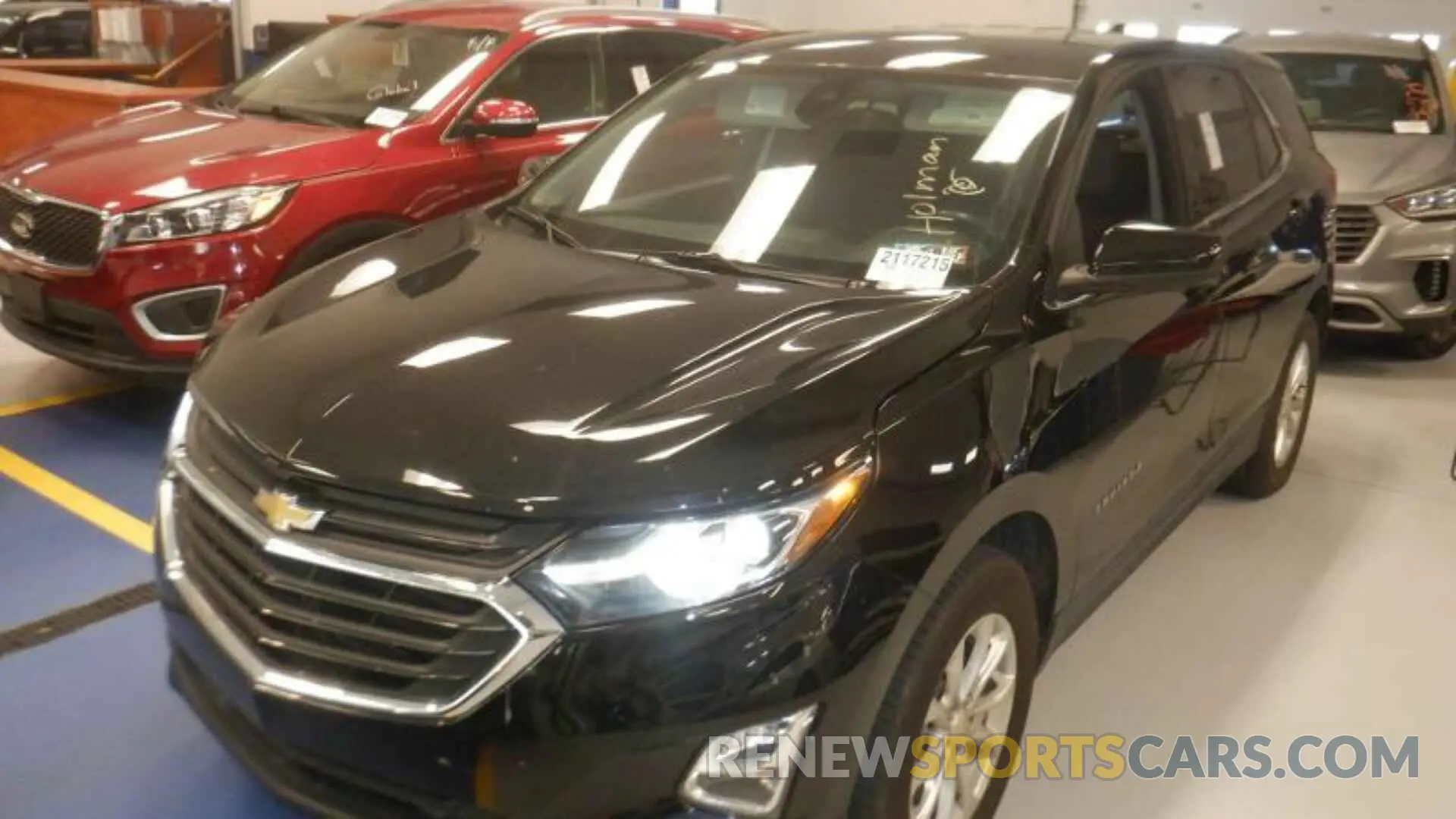 11 Photograph of a damaged car 2GNAXJEV0L6231364 CHEVROLET EQUINOX 2020