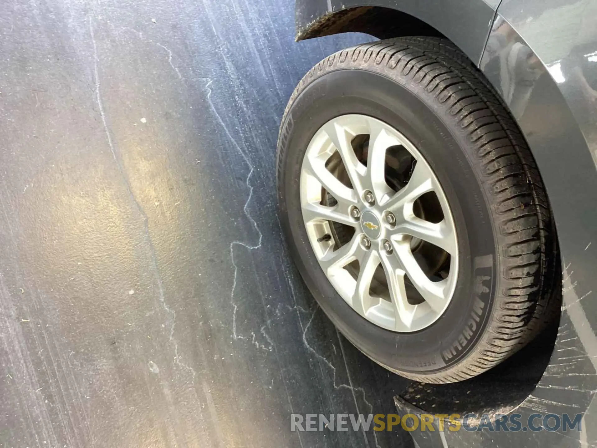 1 Photograph of a damaged car 2GNAXJEV0L6231459 CHEVROLET EQUINOX 2020