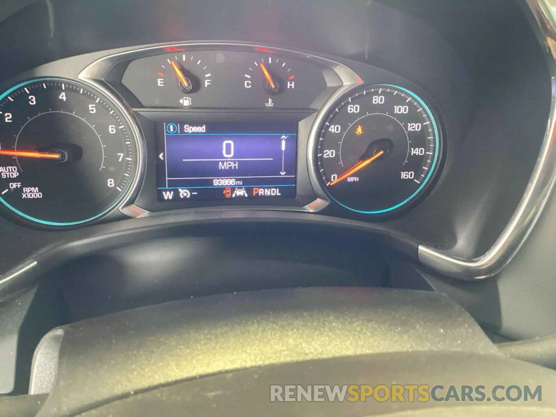 24 Photograph of a damaged car 2GNAXJEV0L6231459 CHEVROLET EQUINOX 2020