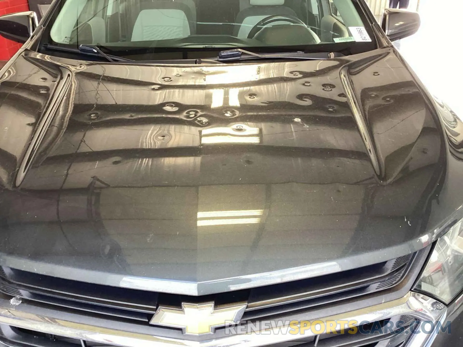 9 Photograph of a damaged car 2GNAXJEV0L6231459 CHEVROLET EQUINOX 2020