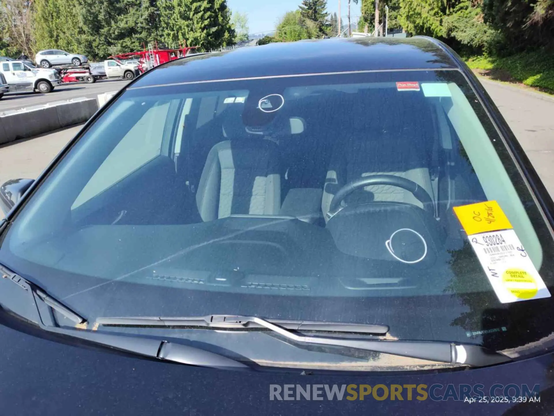 11 Photograph of a damaged car 2GNAXJEV0L6237892 CHEVROLET EQUINOX 2020