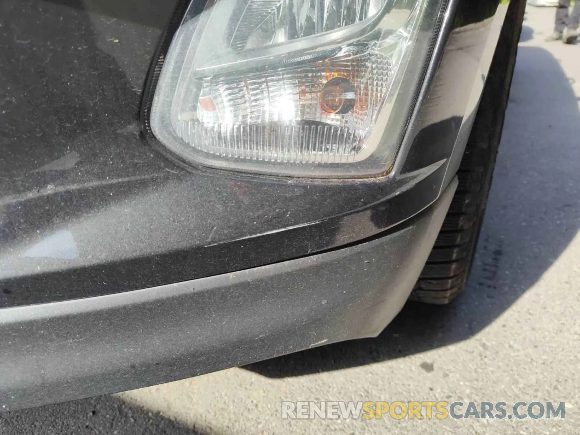 2 Photograph of a damaged car 2GNAXJEV0L6237892 CHEVROLET EQUINOX 2020