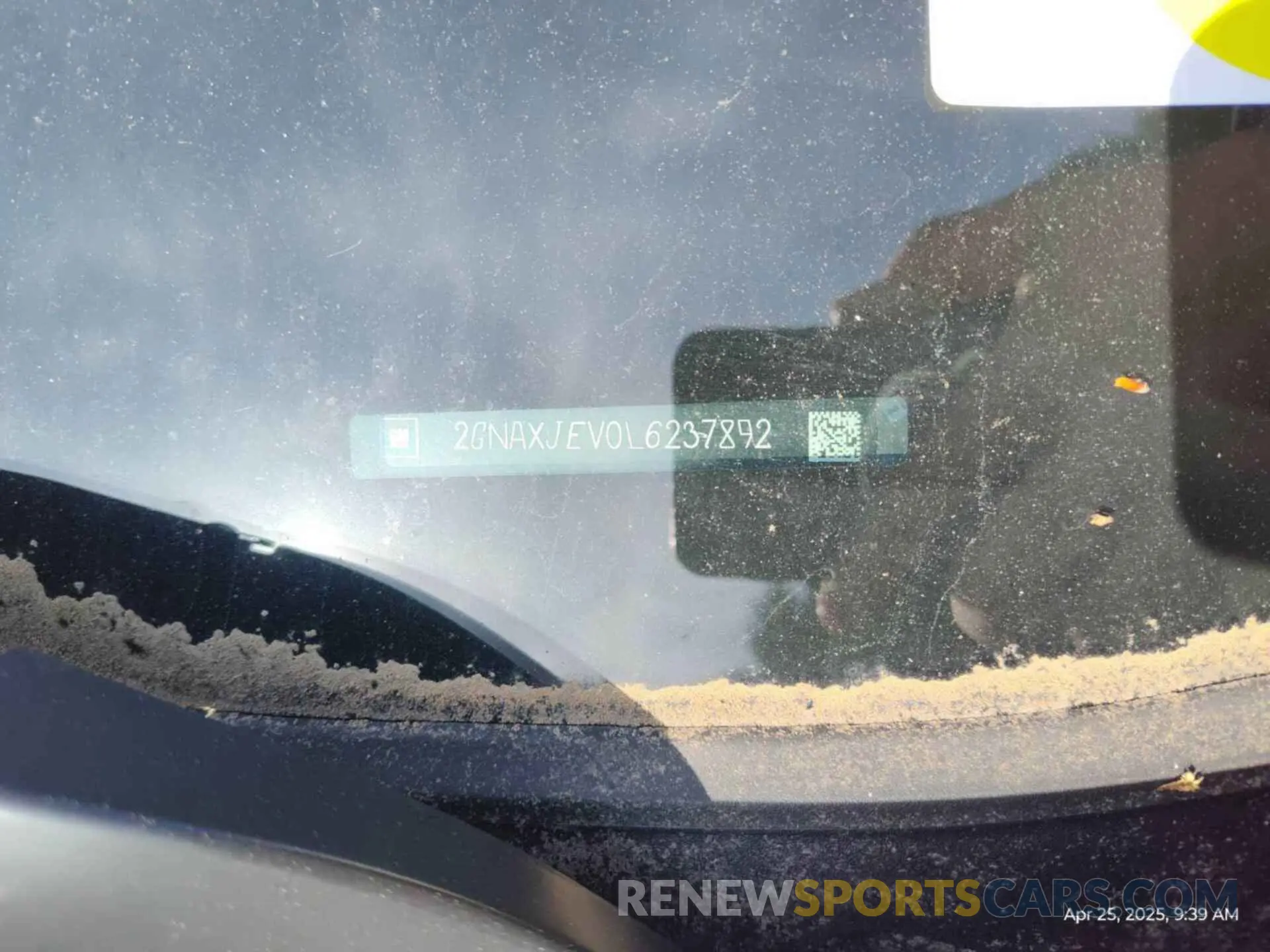 6 Photograph of a damaged car 2GNAXJEV0L6237892 CHEVROLET EQUINOX 2020