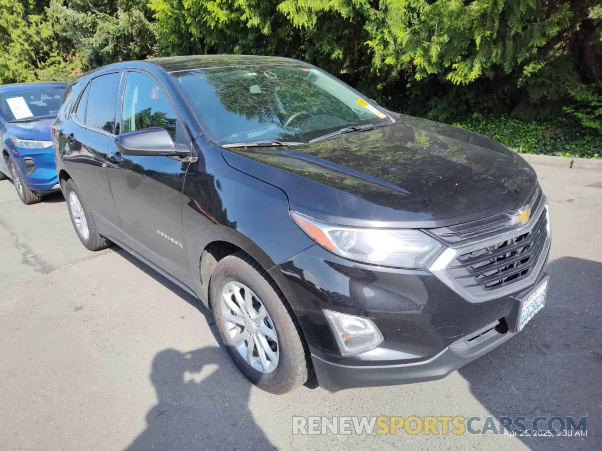 8 Photograph of a damaged car 2GNAXJEV0L6237892 CHEVROLET EQUINOX 2020