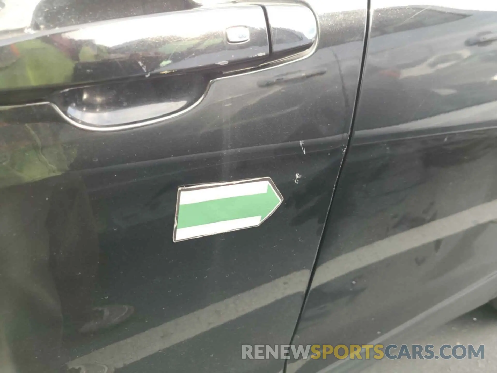 10 Photograph of a damaged car 2GNAXJEV0L6239125 CHEVROLET EQUINOX 2020