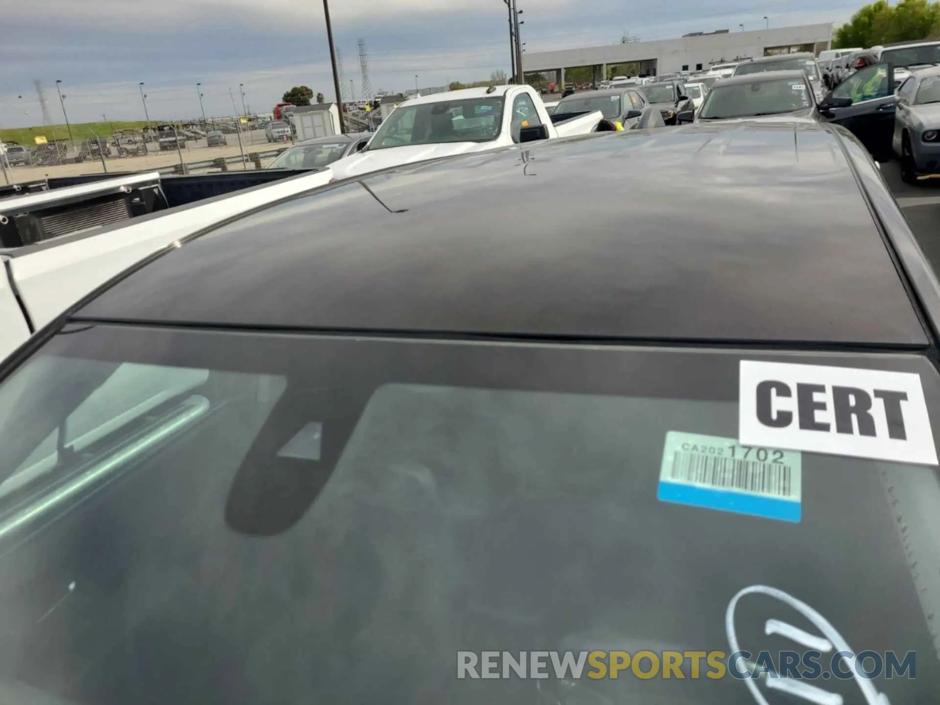 13 Photograph of a damaged car 2GNAXJEV0L6239125 CHEVROLET EQUINOX 2020