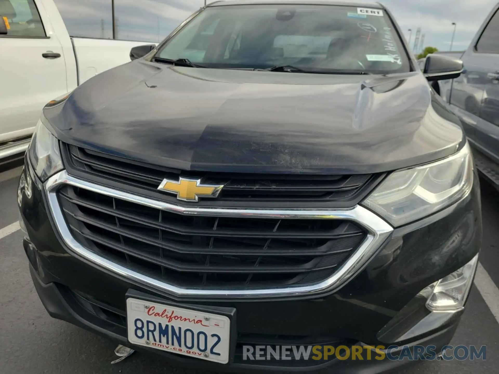 8 Photograph of a damaged car 2GNAXJEV0L6239125 CHEVROLET EQUINOX 2020