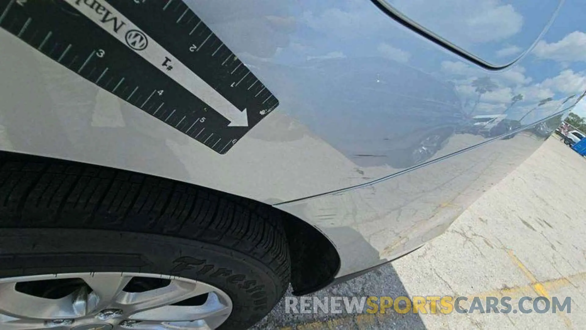 14 Photograph of a damaged car 2GNAXJEV0L6239187 CHEVROLET EQUINOX 2020