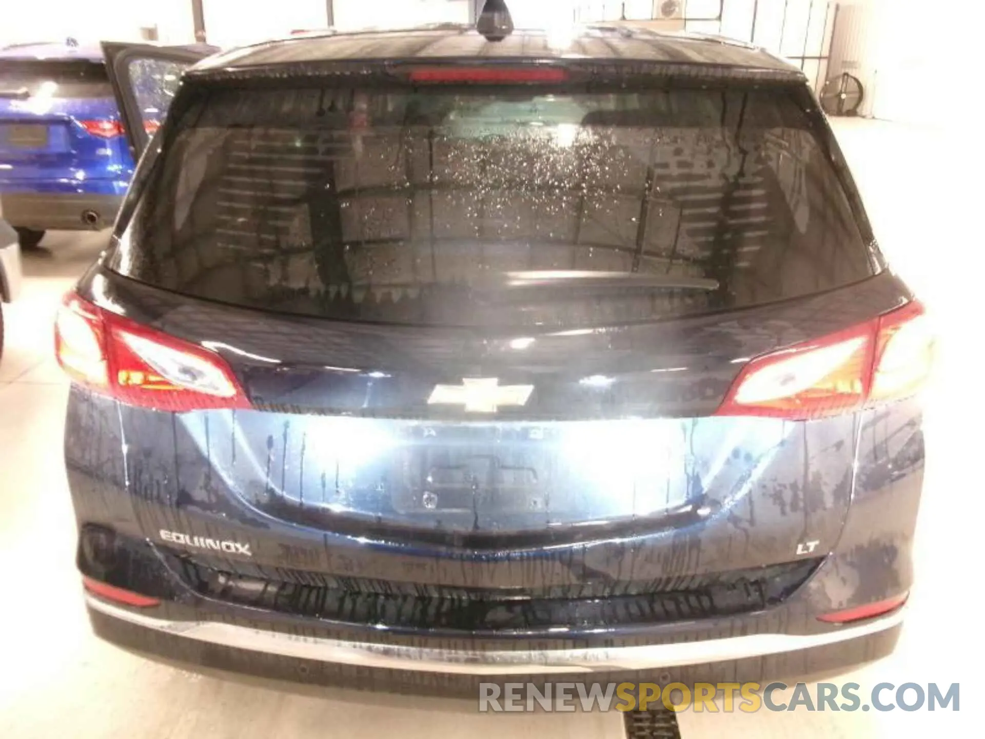 14 Photograph of a damaged car 2GNAXJEV0L6264087 CHEVROLET EQUINOX 2020