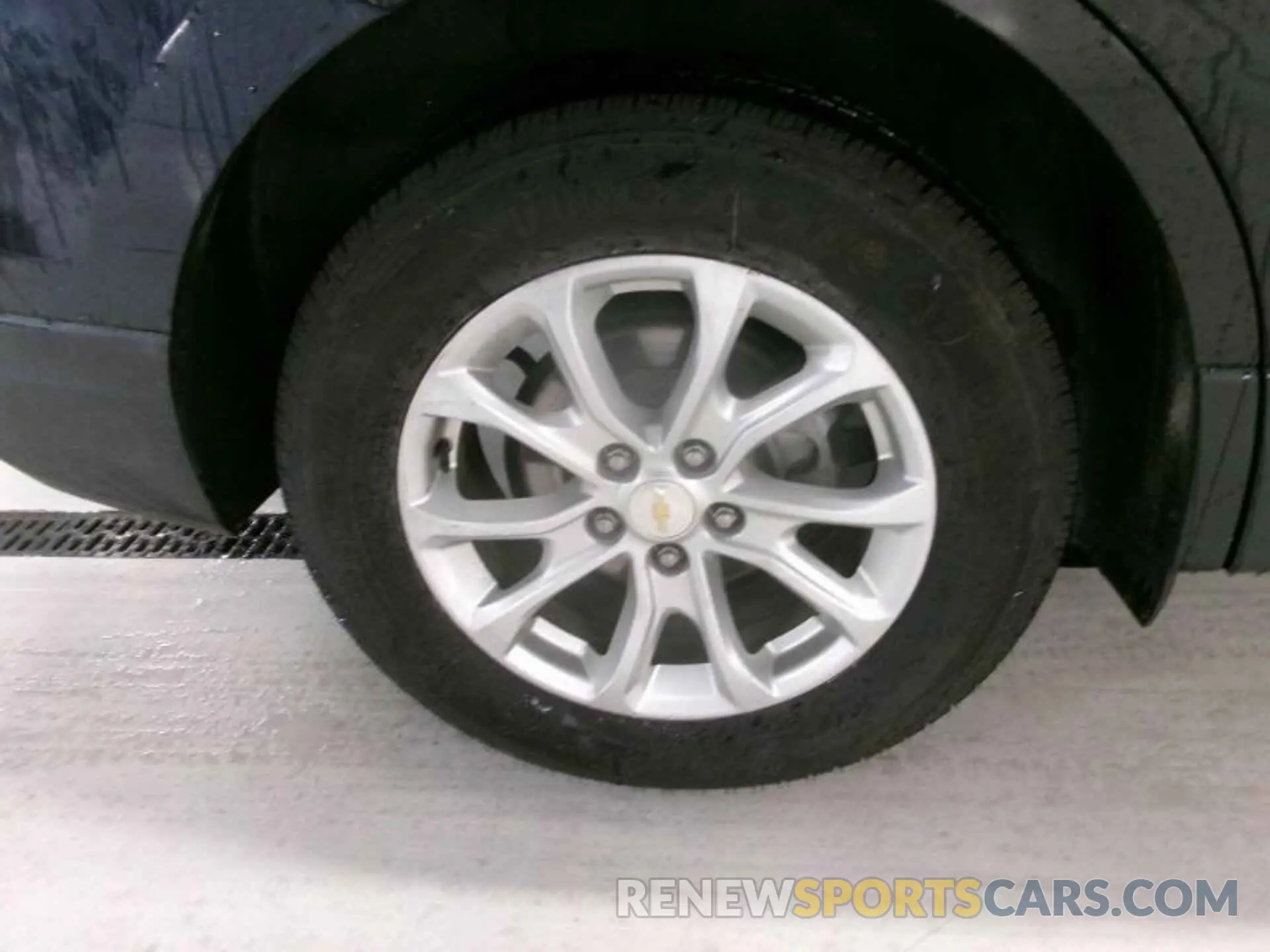 6 Photograph of a damaged car 2GNAXJEV0L6264087 CHEVROLET EQUINOX 2020