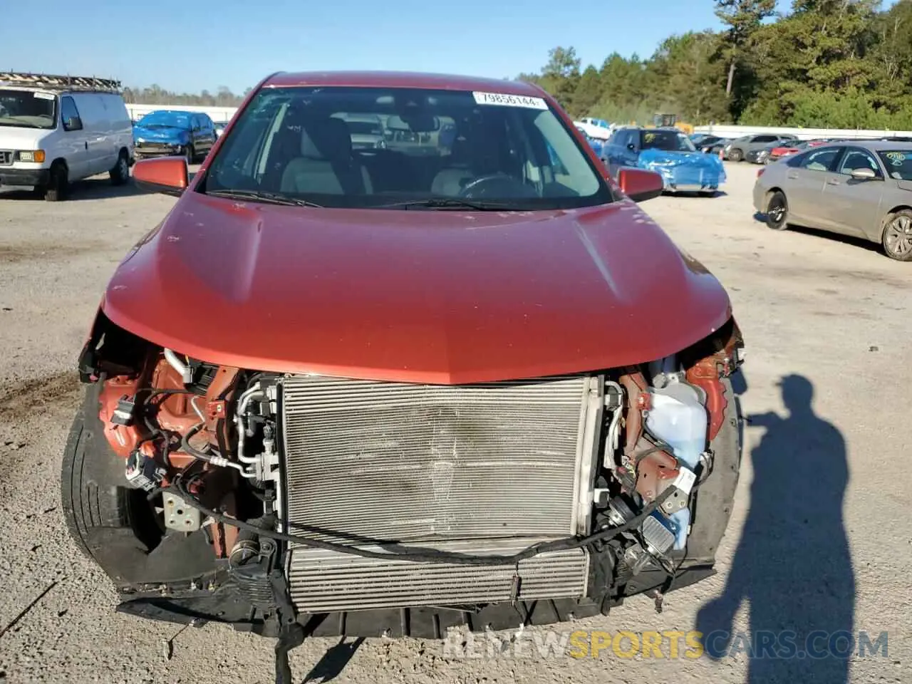 5 Photograph of a damaged car 2GNAXJEV1L6151409 CHEVROLET EQUINOX 2020