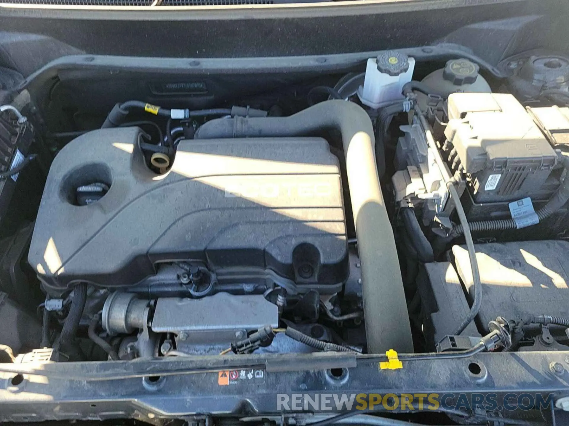 19 Photograph of a damaged car 2GNAXJEV1L6152690 CHEVROLET EQUINOX 2020