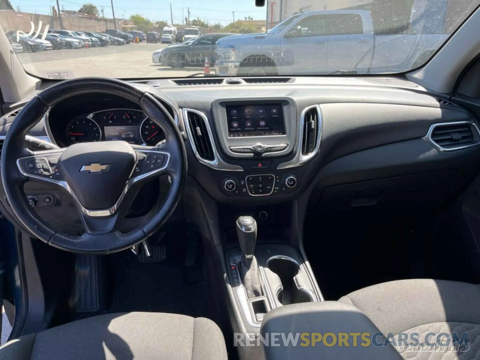 15 Photograph of a damaged car 2GNAXJEV1L6154360 CHEVROLET EQUINOX 2020