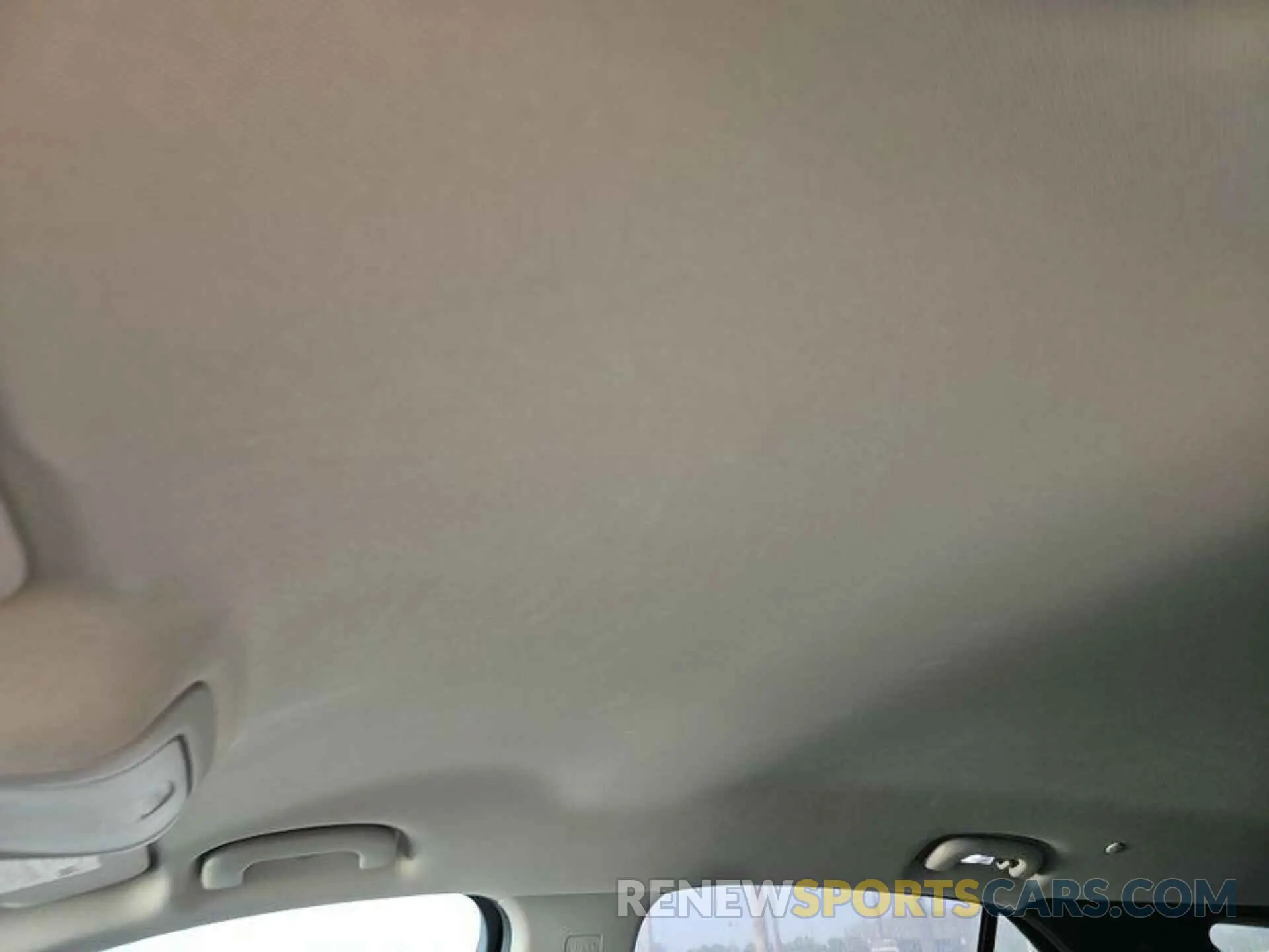 19 Photograph of a damaged car 2GNAXJEV1L6157694 CHEVROLET EQUINOX 2020