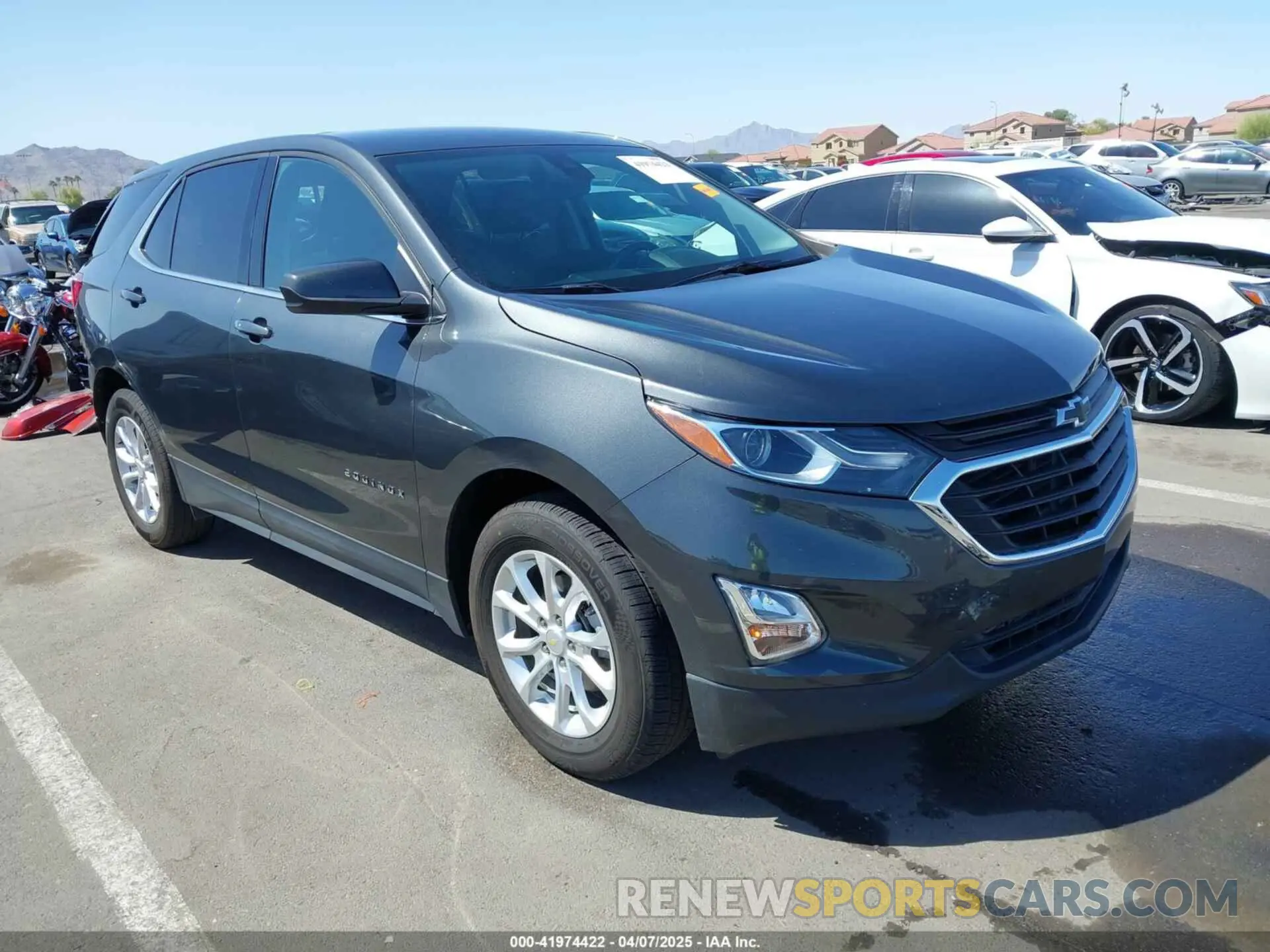 1 Photograph of a damaged car 2GNAXJEV2L6100100 CHEVROLET EQUINOX 2020