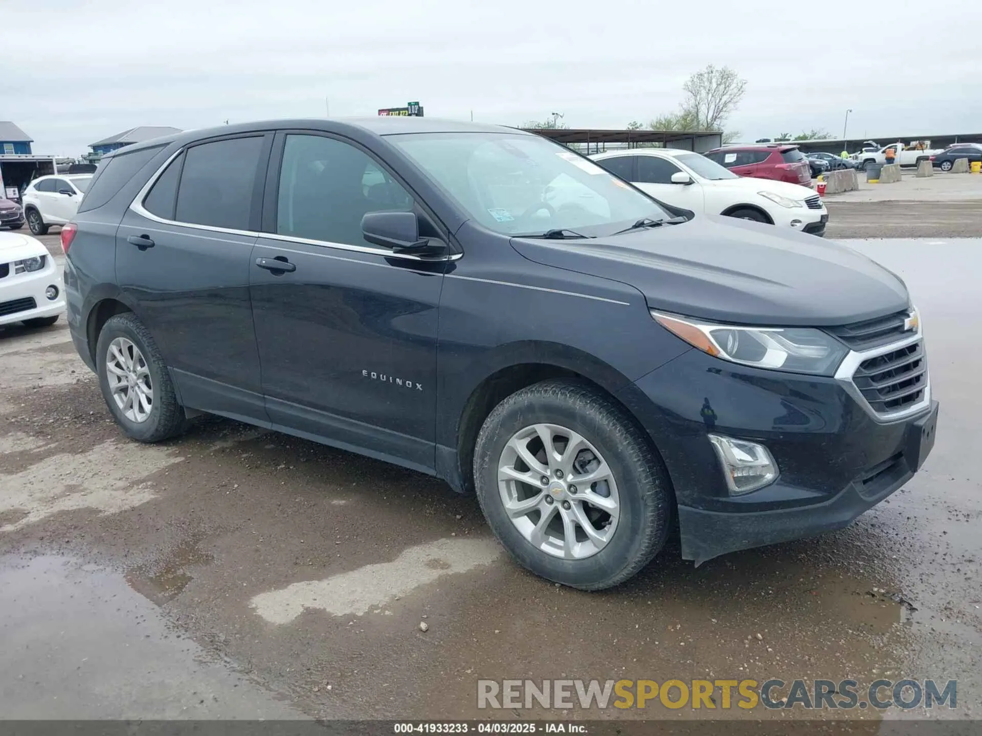 1 Photograph of a damaged car 2GNAXJEV2L6136692 CHEVROLET EQUINOX 2020