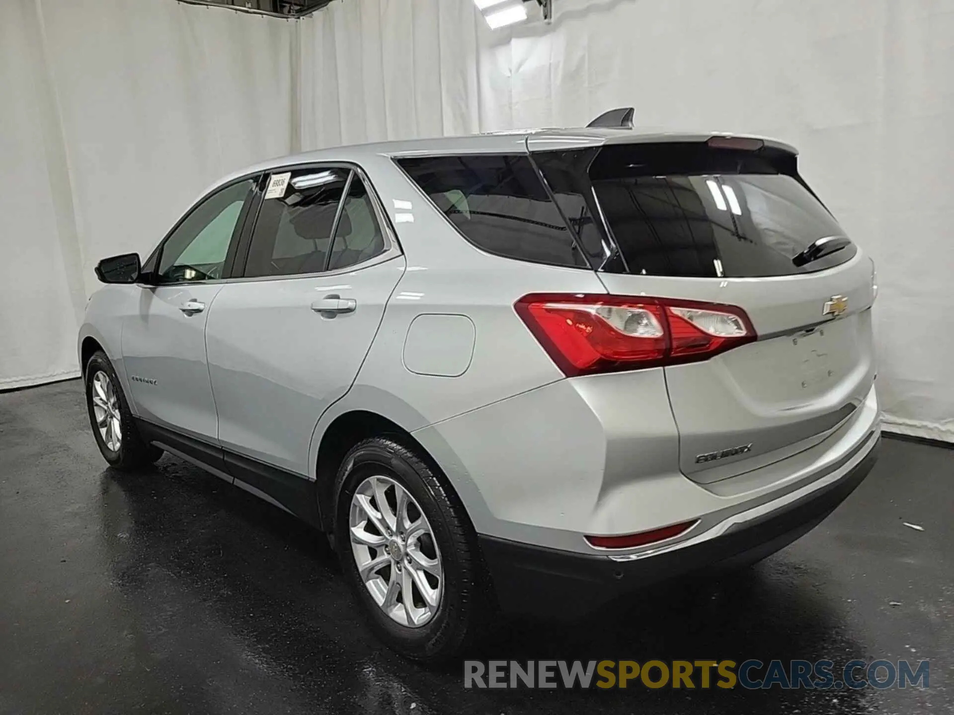 16 Photograph of a damaged car 2GNAXJEV2L6154805 CHEVROLET EQUINOX 2020