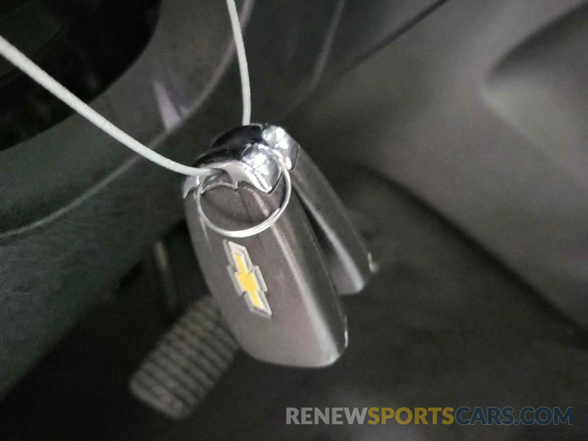 8 Photograph of a damaged car 2GNAXJEV2L6154805 CHEVROLET EQUINOX 2020