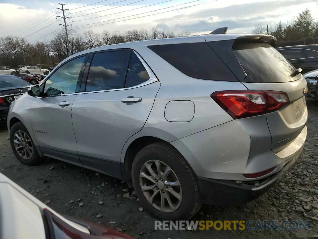 2 Photograph of a damaged car 2GNAXJEV2L6176853 CHEVROLET EQUINOX 2020