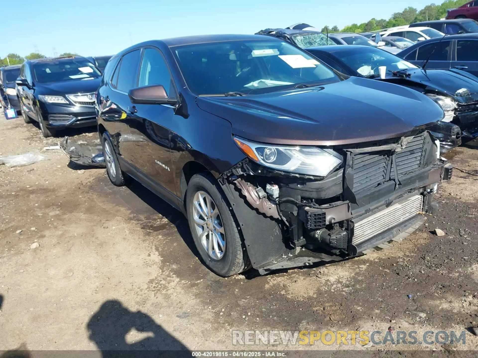 1 Photograph of a damaged car 2GNAXJEV2L6218129 CHEVROLET EQUINOX 2020