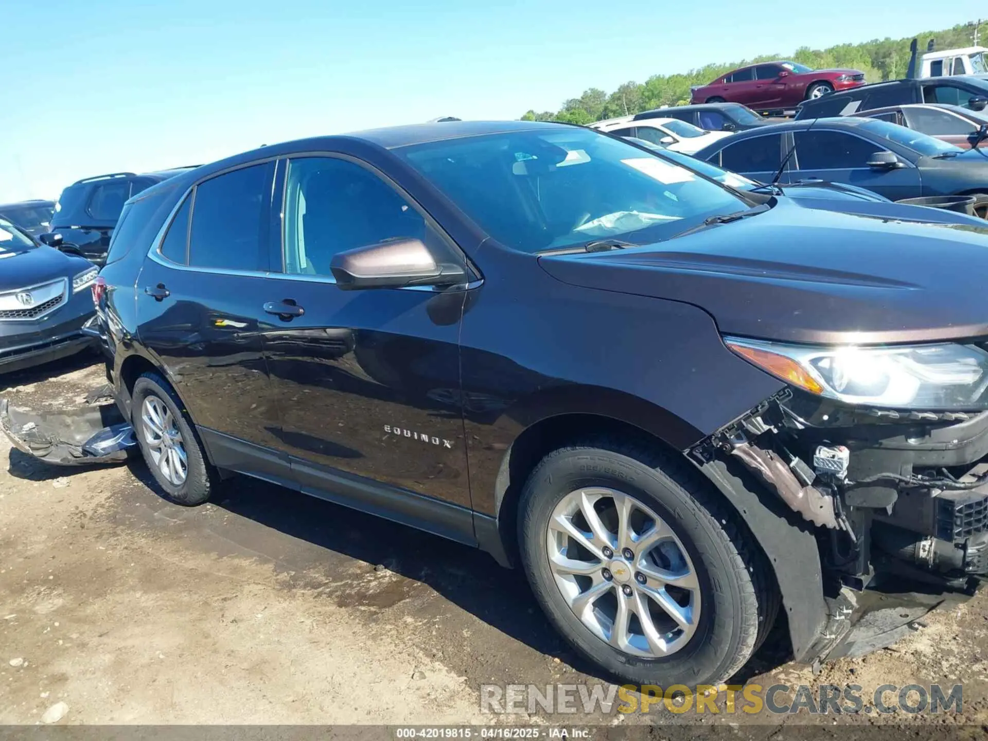 14 Photograph of a damaged car 2GNAXJEV2L6218129 CHEVROLET EQUINOX 2020
