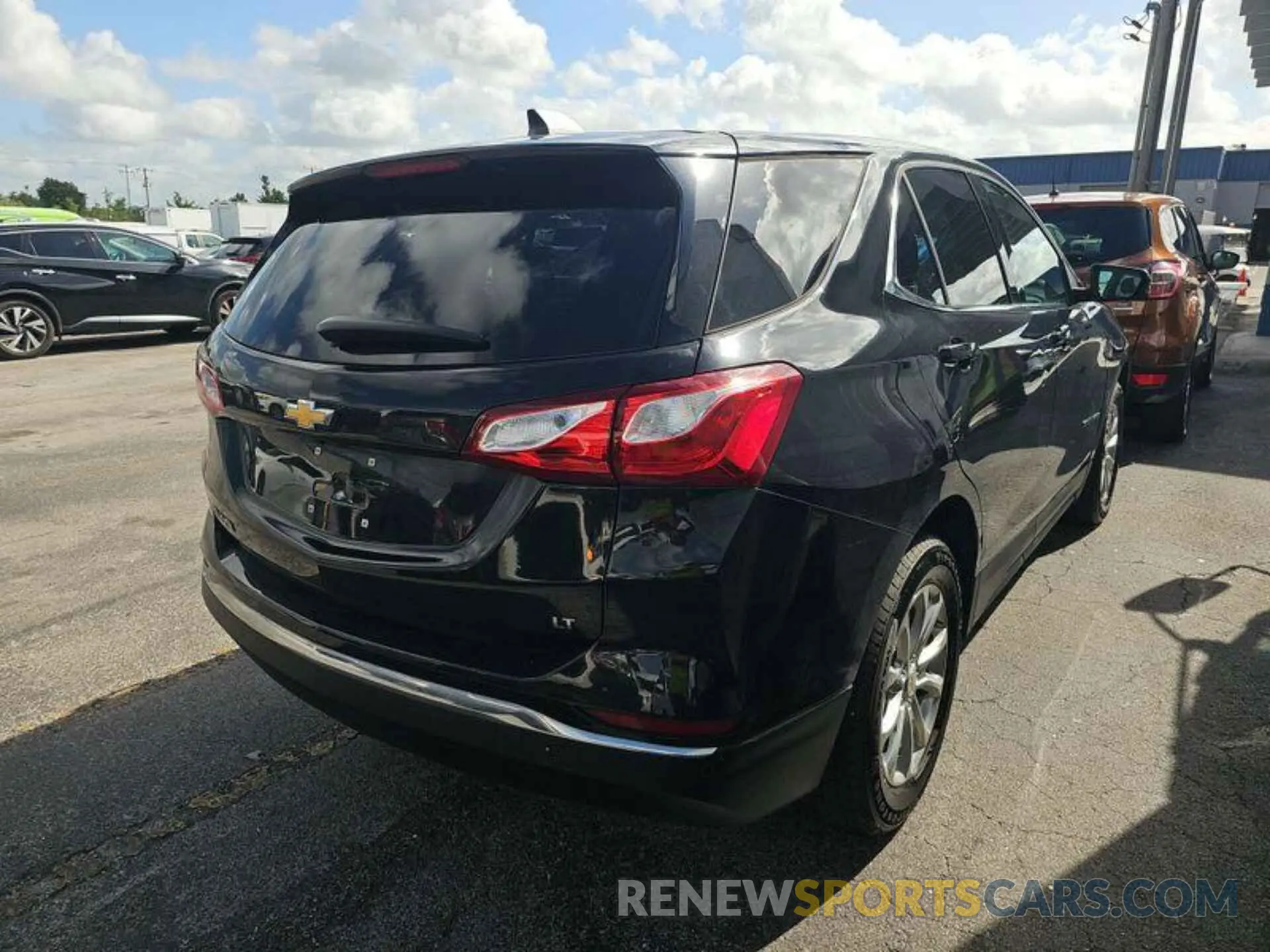 13 Photograph of a damaged car 2GNAXJEV2L6230877 CHEVROLET EQUINOX 2020