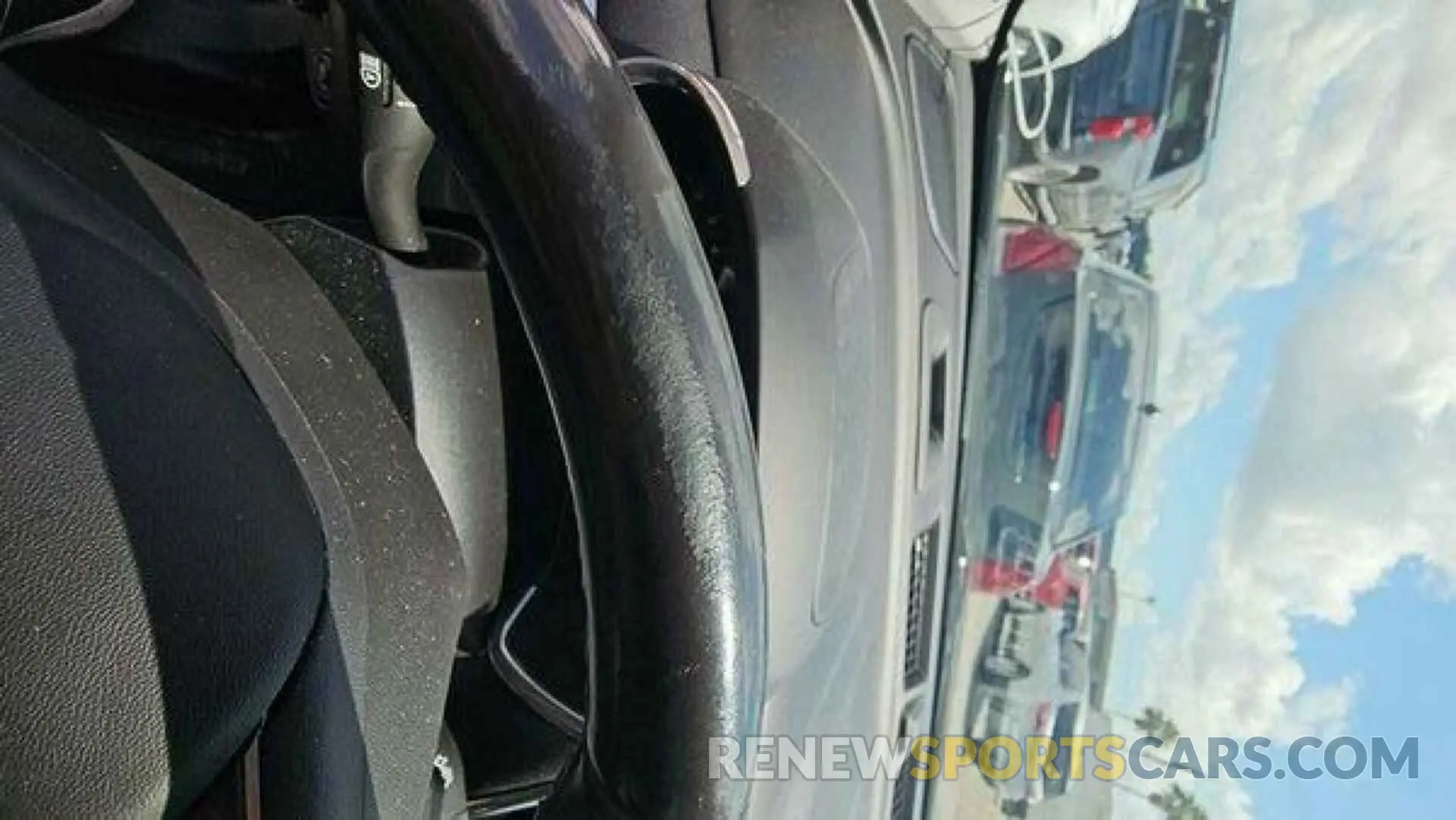 20 Photograph of a damaged car 2GNAXJEV2L6230877 CHEVROLET EQUINOX 2020