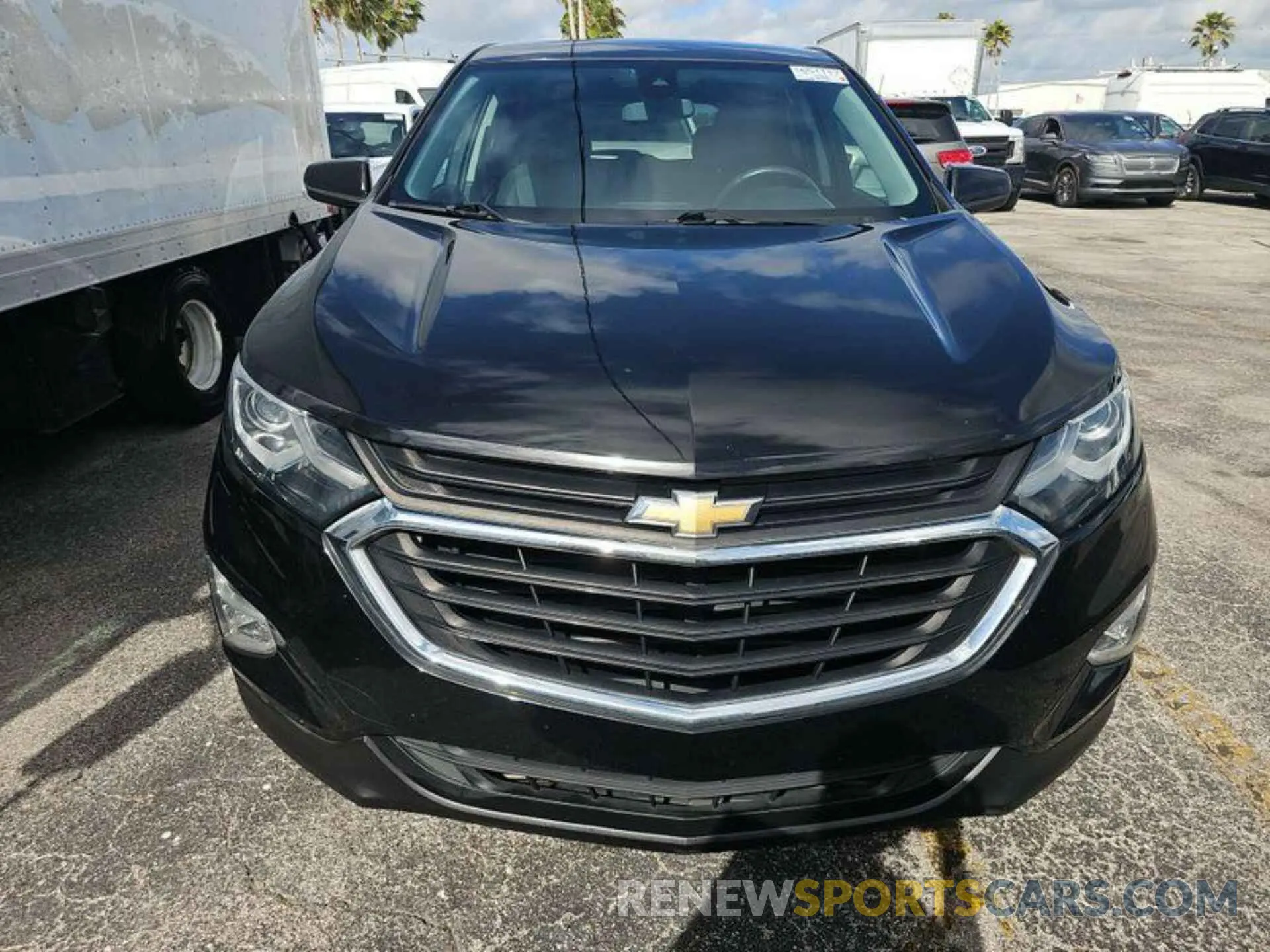 6 Photograph of a damaged car 2GNAXJEV2L6230877 CHEVROLET EQUINOX 2020