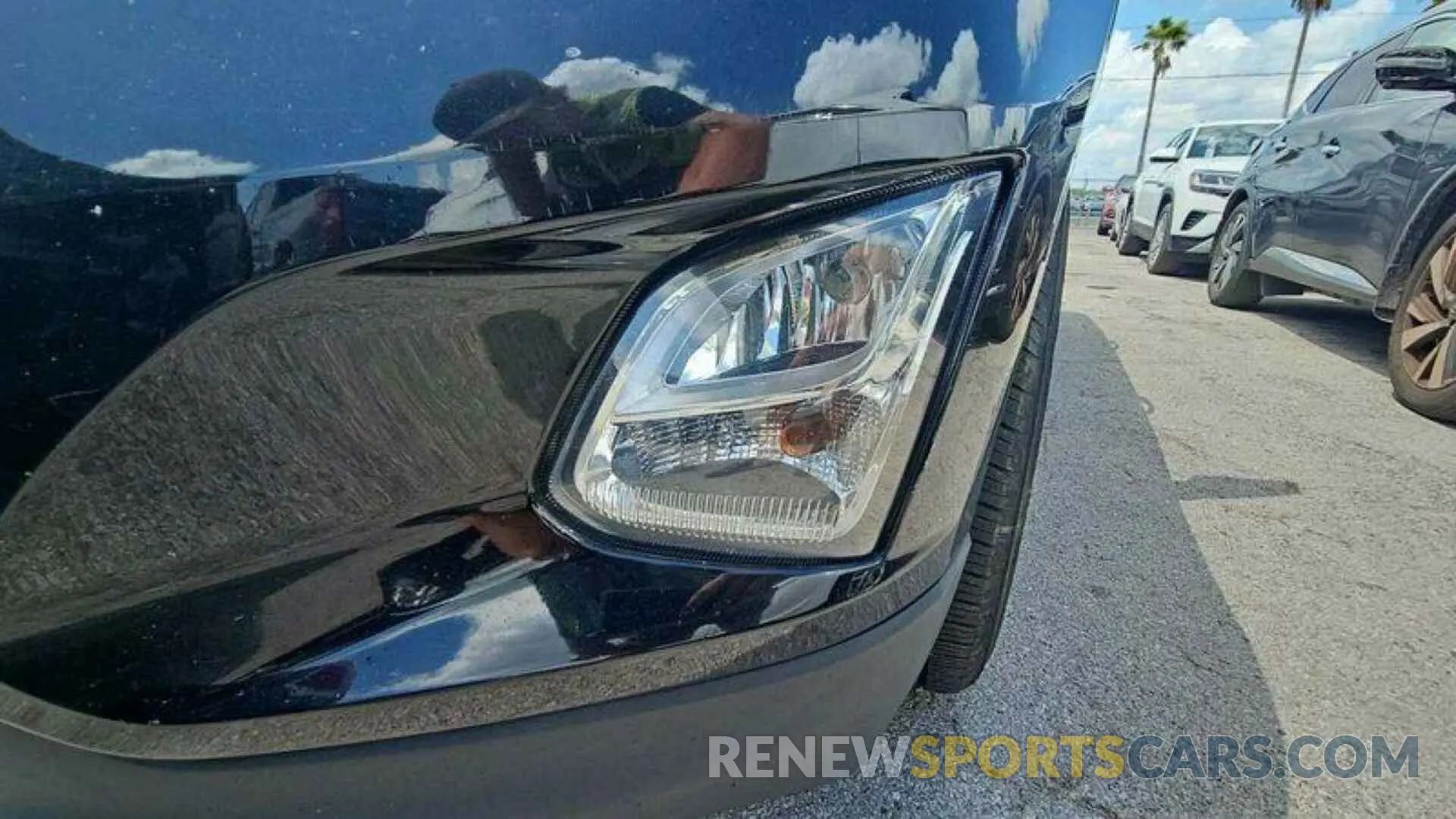 7 Photograph of a damaged car 2GNAXJEV2L6230877 CHEVROLET EQUINOX 2020