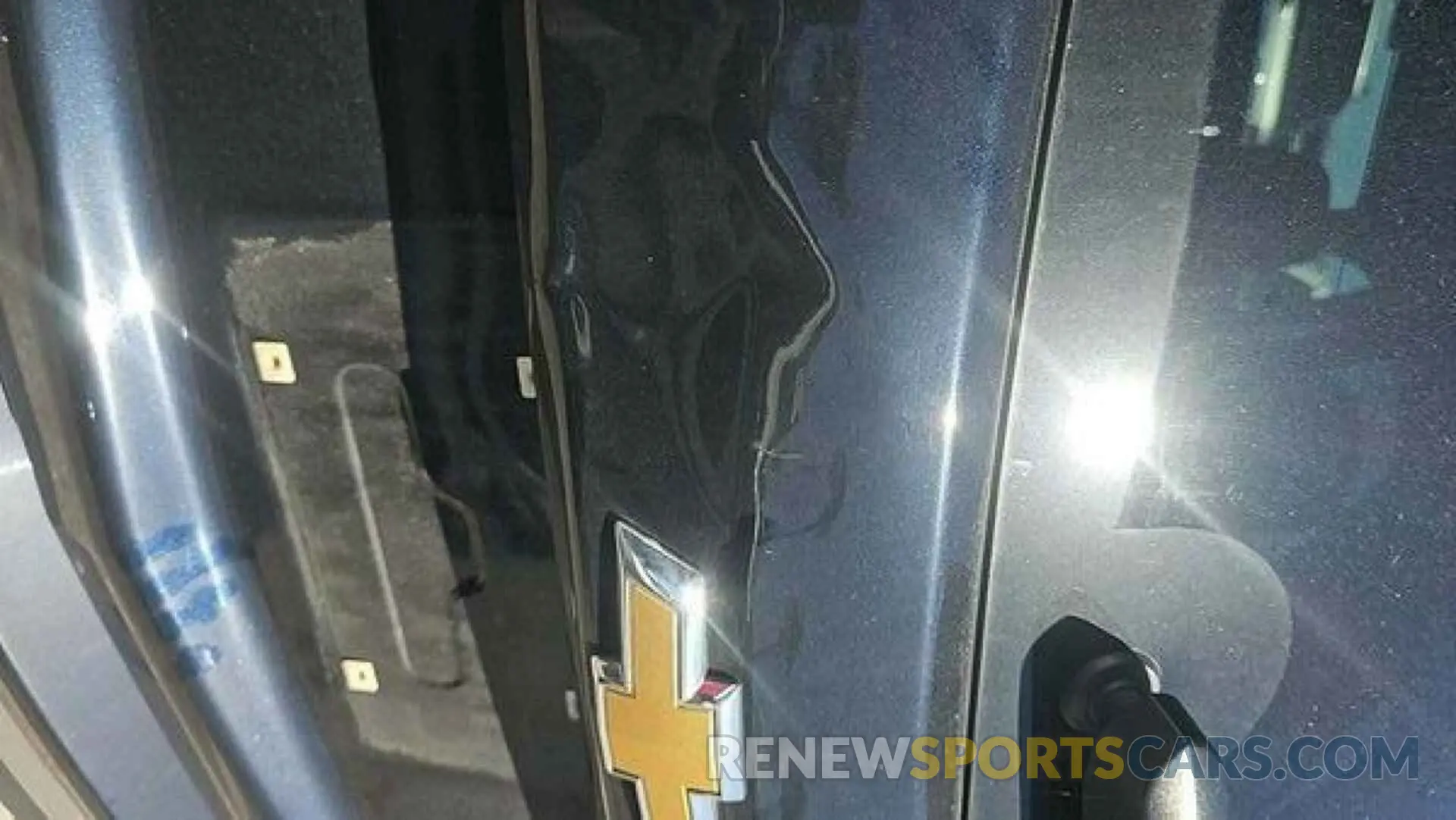 1 Photograph of a damaged car 2GNAXJEV2L6233018 CHEVROLET EQUINOX 2020