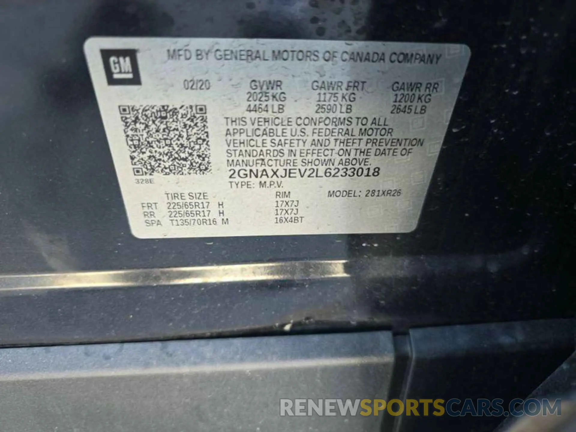 17 Photograph of a damaged car 2GNAXJEV2L6233018 CHEVROLET EQUINOX 2020