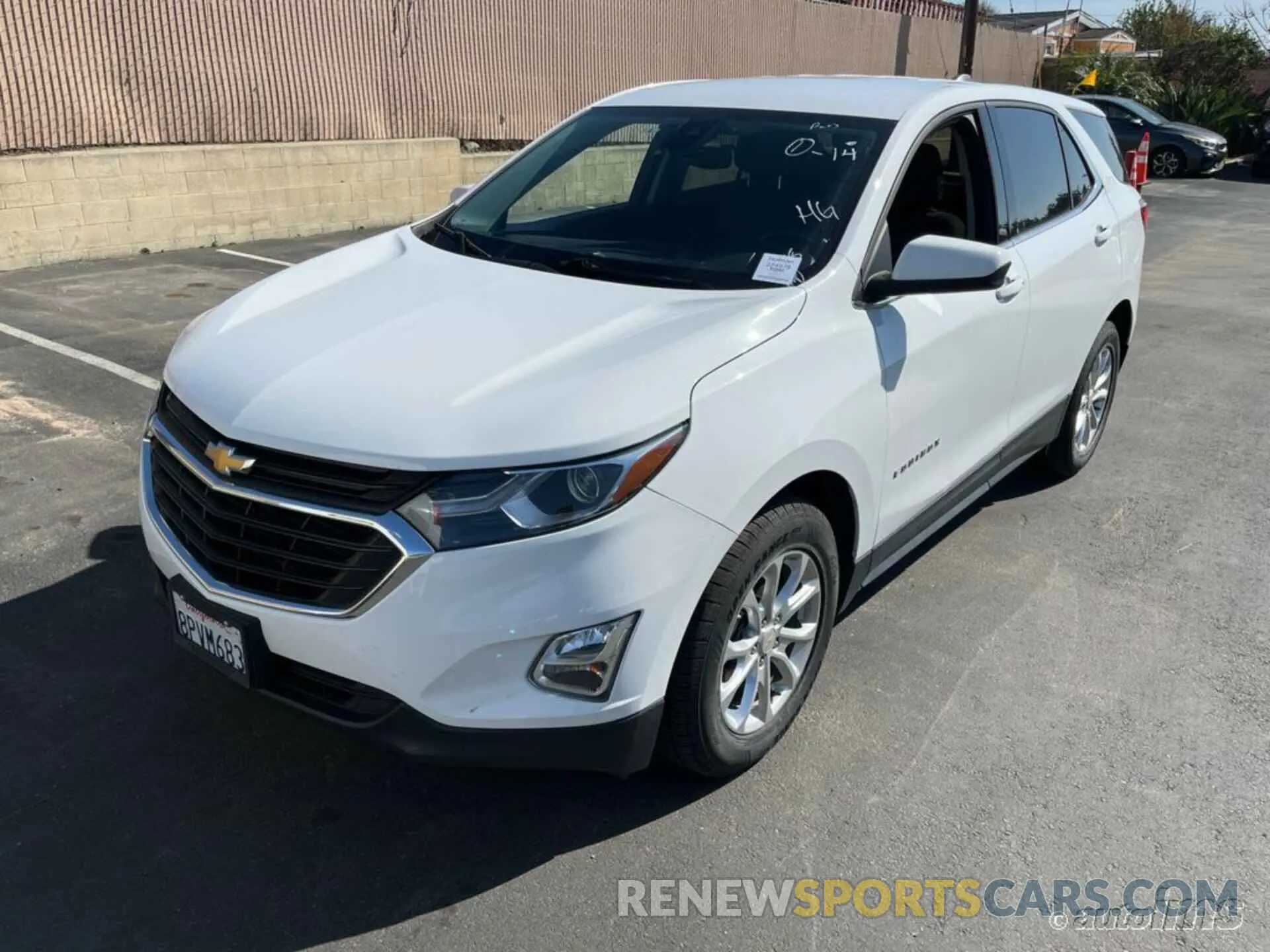 13 Photograph of a damaged car 2GNAXJEV2L6244584 CHEVROLET EQUINOX 2020