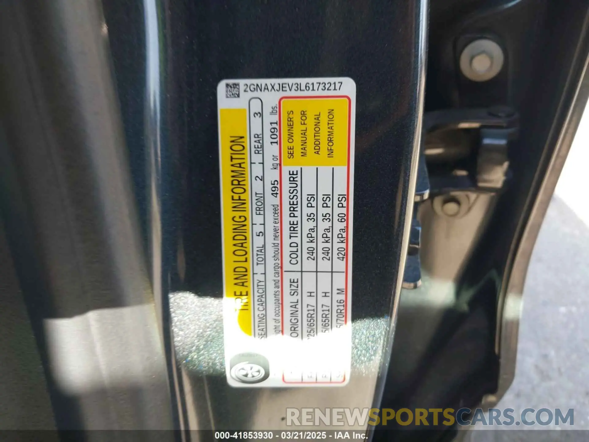 9 Photograph of a damaged car 2GNAXJEV3L6173217 CHEVROLET EQUINOX 2020
