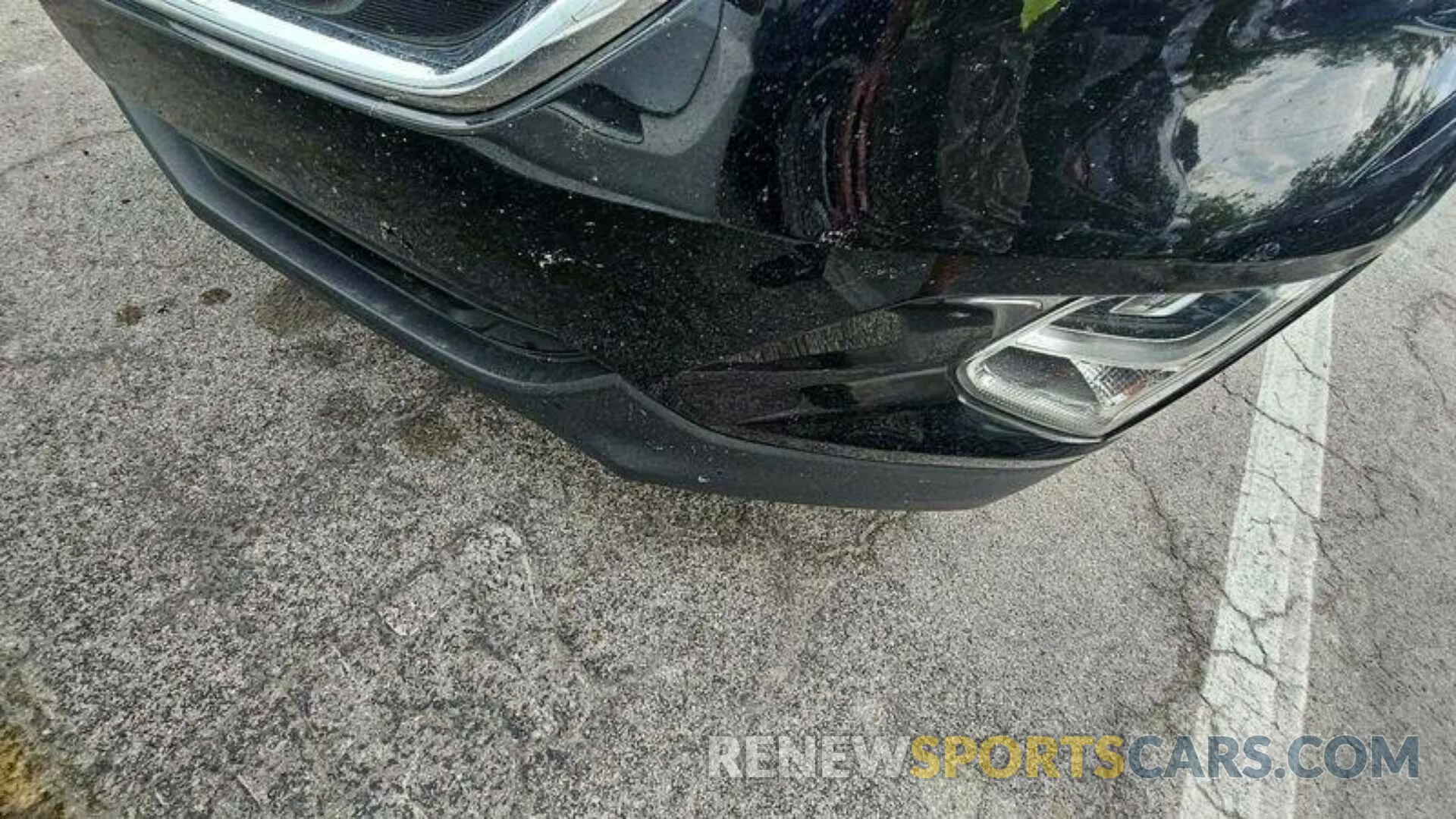 16 Photograph of a damaged car 2GNAXJEV3L6215868 CHEVROLET EQUINOX 2020