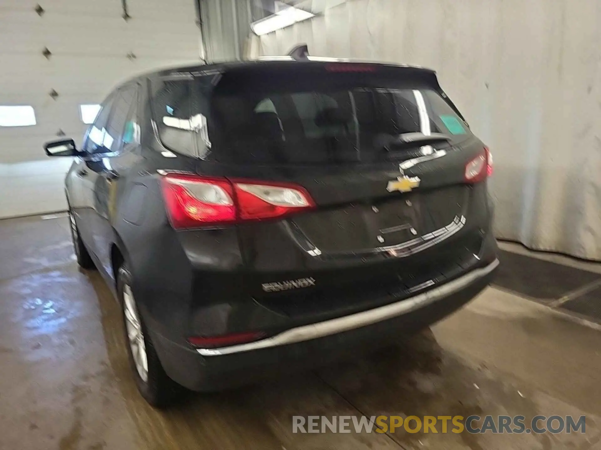 12 Photograph of a damaged car 2GNAXJEV3L6231083 CHEVROLET EQUINOX 2020