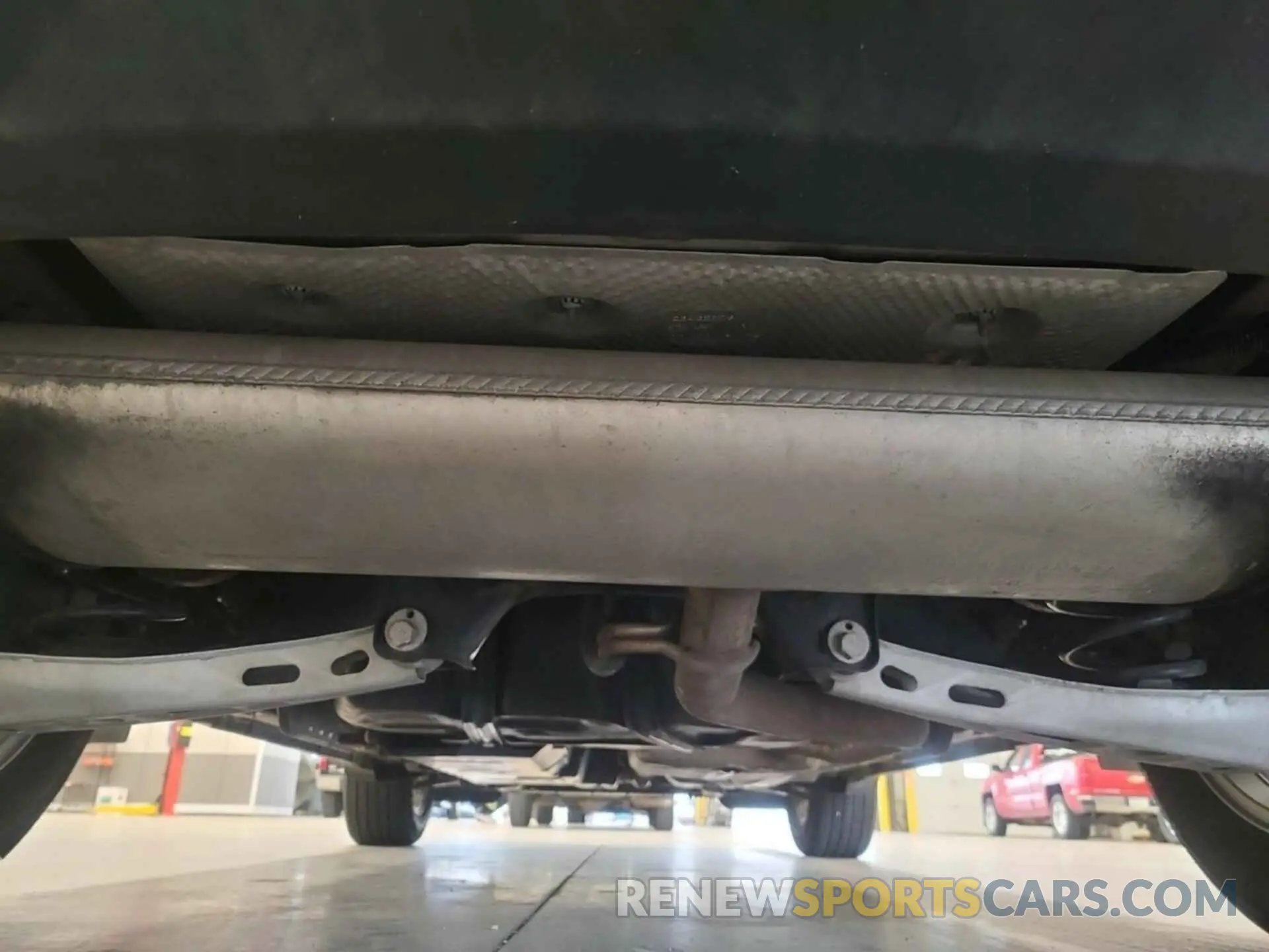 26 Photograph of a damaged car 2GNAXJEV3L6231083 CHEVROLET EQUINOX 2020