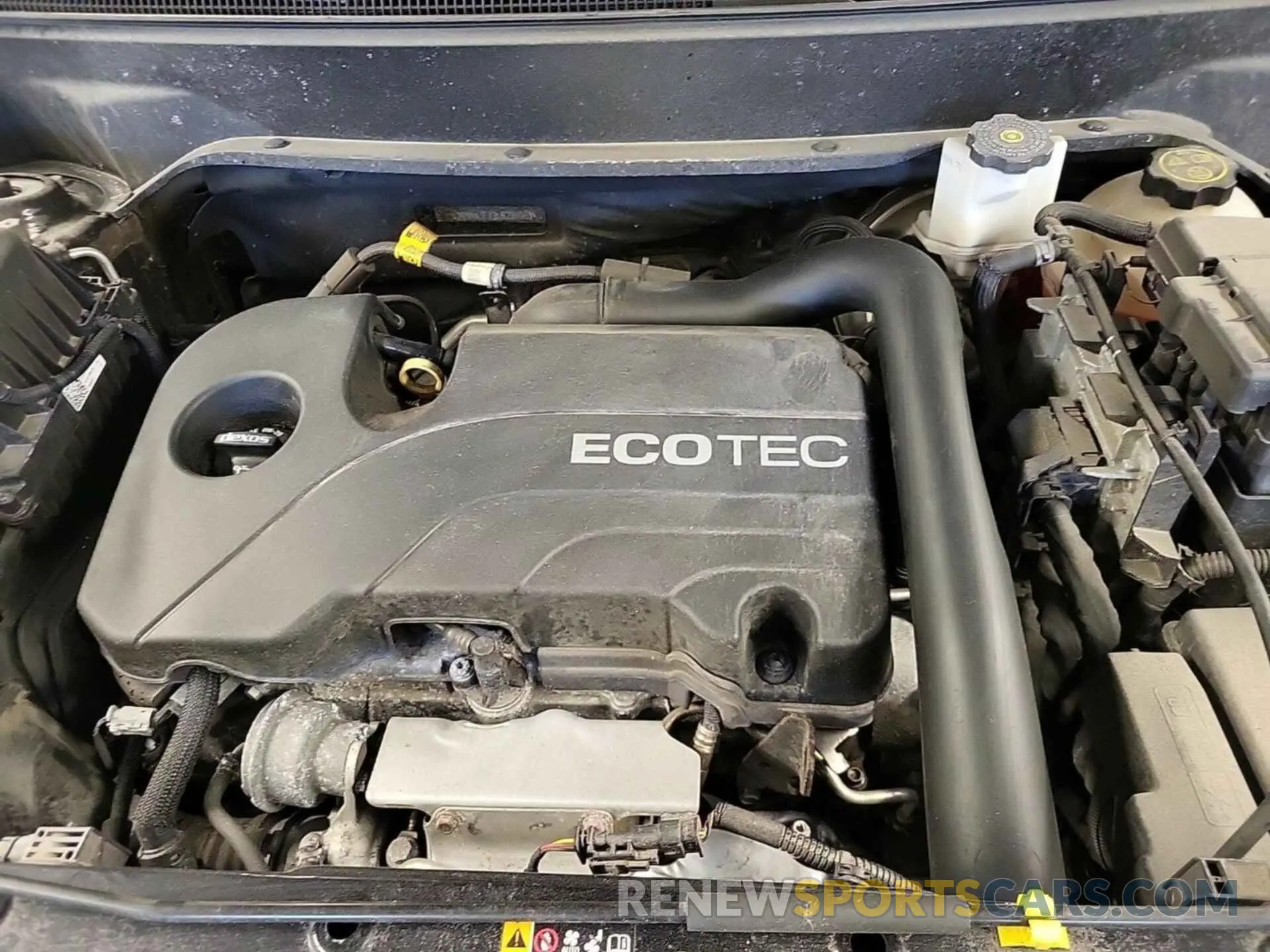38 Photograph of a damaged car 2GNAXJEV3L6231083 CHEVROLET EQUINOX 2020
